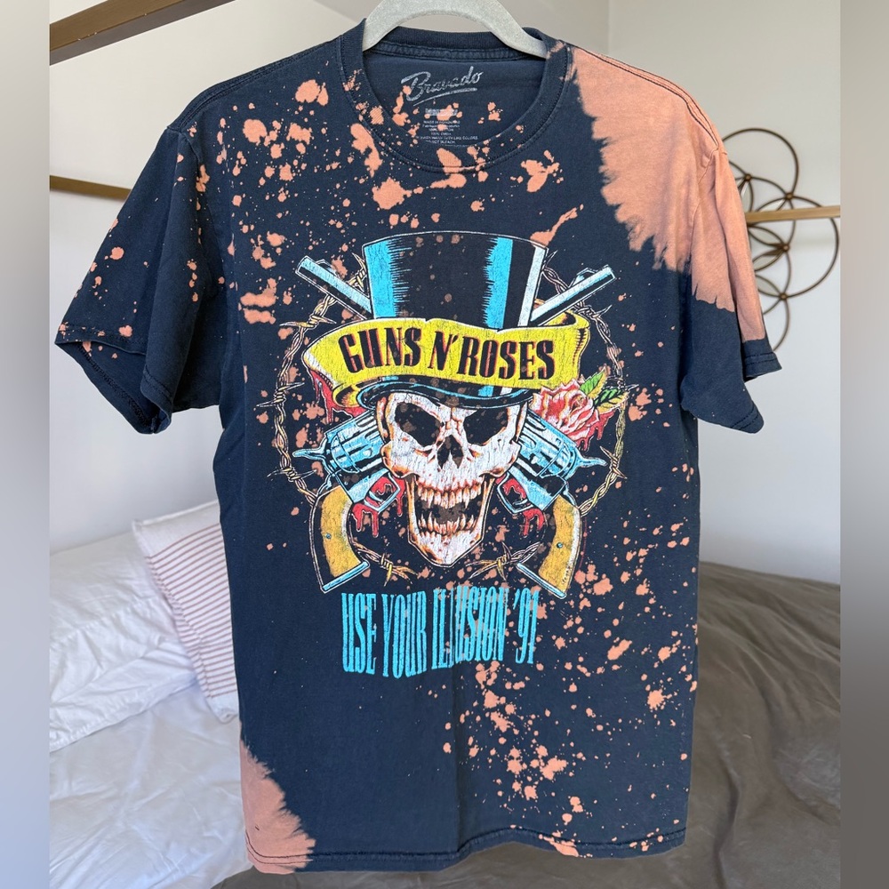Vintage Guns N’ Roses Bleach Tee Shirt “Use Your Illusion ‘91” Size M Grunge Y2K
